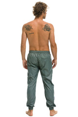 MEN'S 4 STRIPE WIND PANT - SEDONA GREY