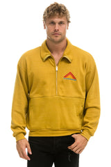 MOUNTAIN EMBROIDERY HALF ZIP SWEATSHIRT - KHAKI