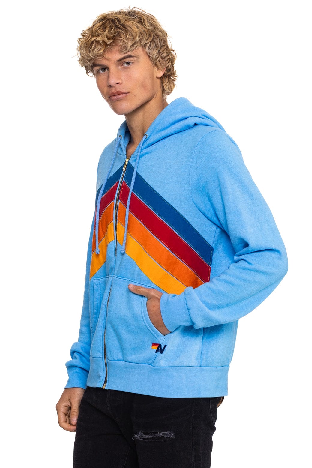MOUNTAIN STITCH CHEVRON 4 ZIP HOODIE - SKY