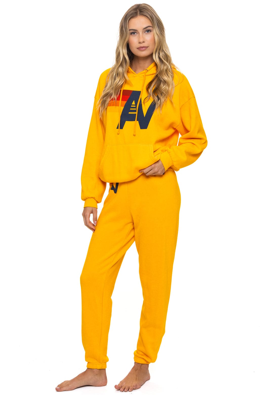 LOGO PULLOVER RELAXED HOODIE - GOLD