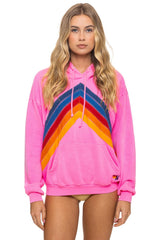 MOUNTAIN STITCH CHEVRON PULLOVER HOODIE RELAXED - NEON PINK
