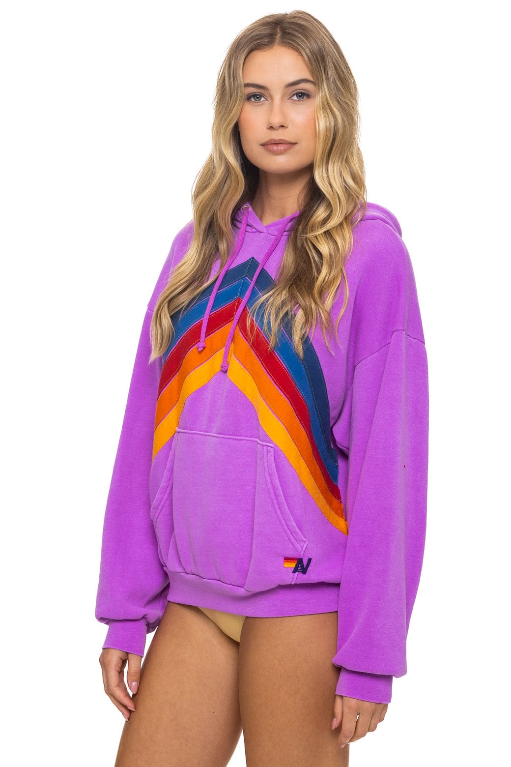 MOUNTAIN STITCH CHEVRON PULLOVER HOODIE RELAXED - NEON PURPLE