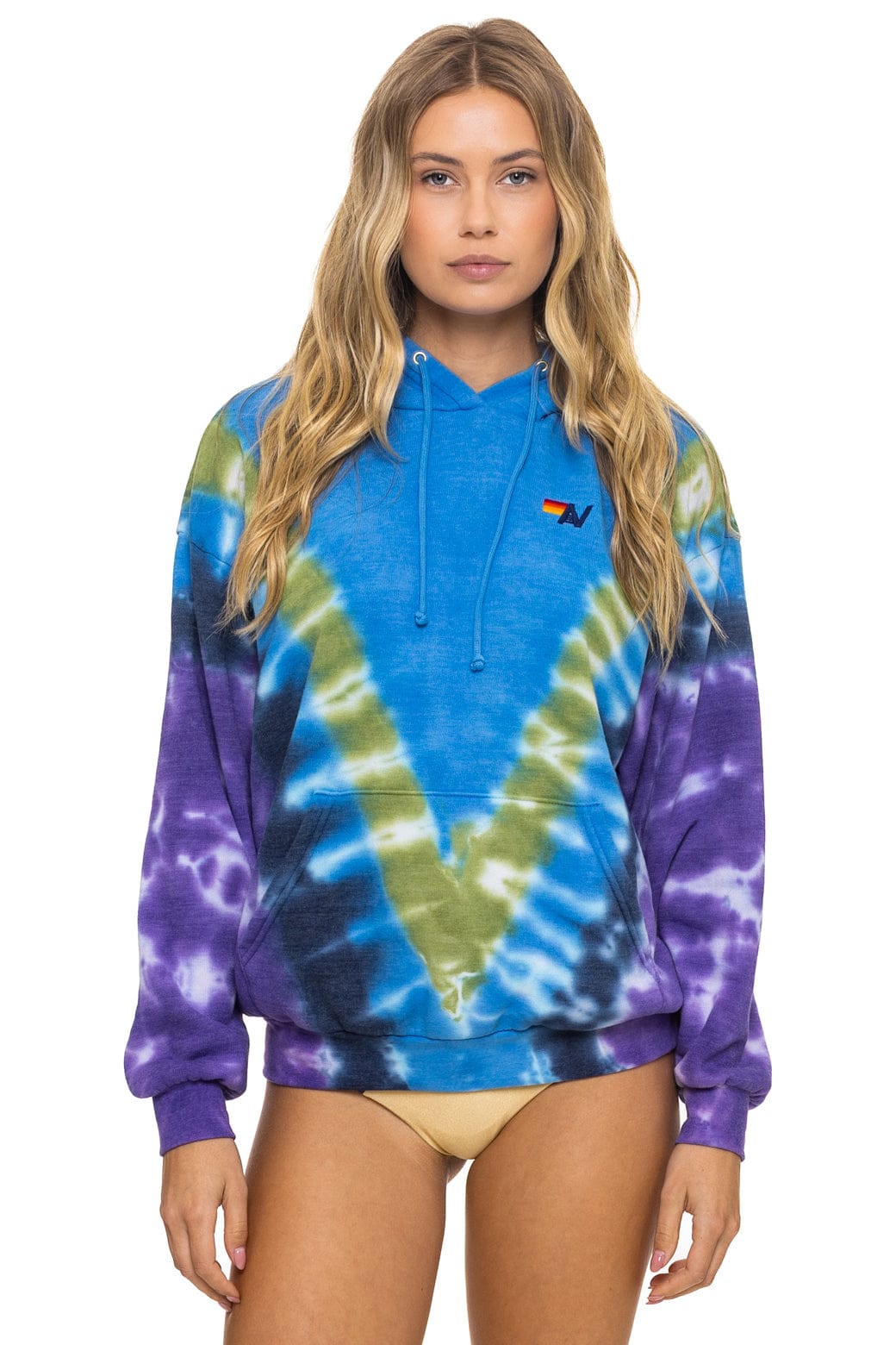 HAND DYED V RELAXED PULLOVER HOODIE - TIE DYE OCEAN // PURPLE