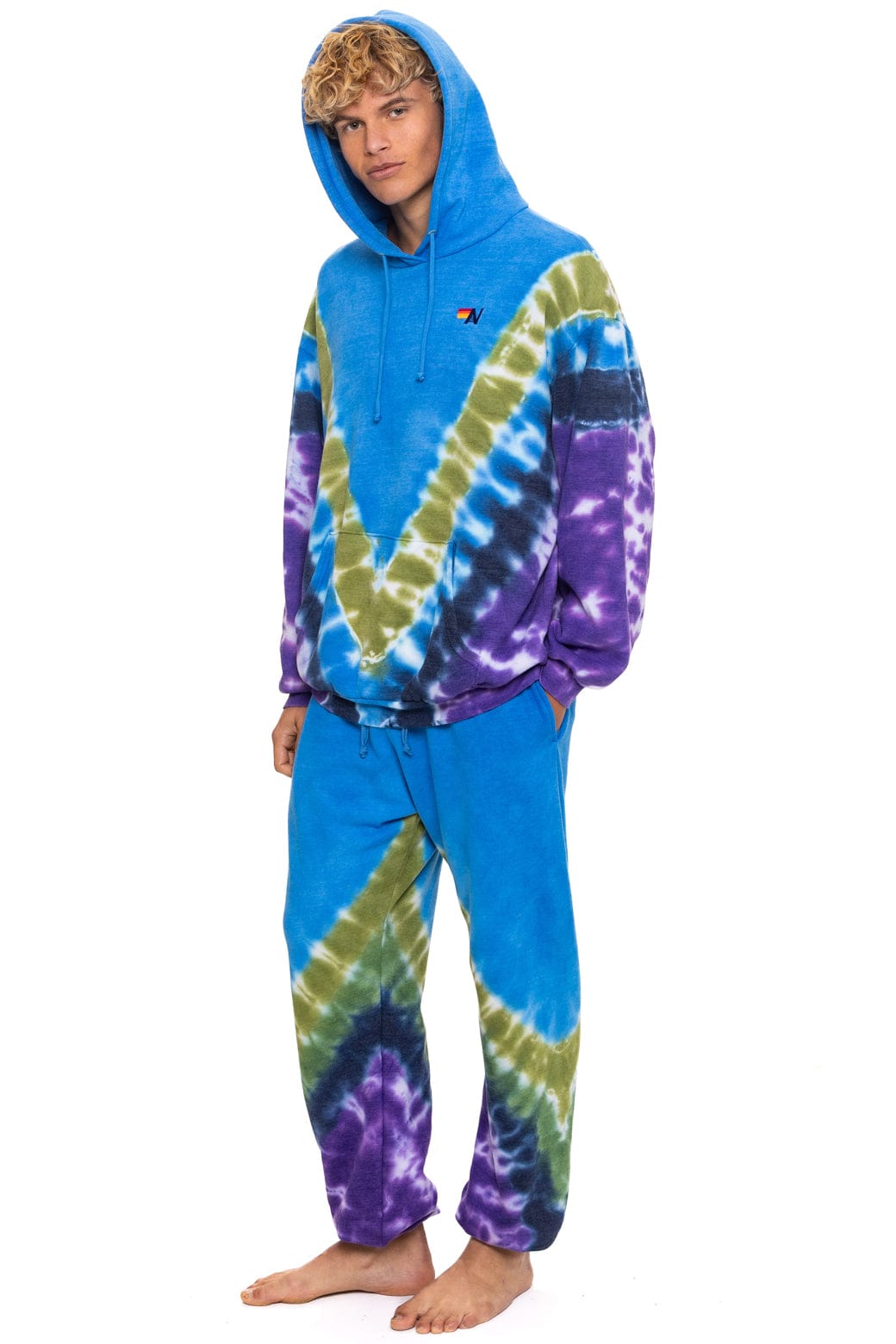 HAND DYED V RELAXED PULLOVER HOODIE - TIE DYE OCEAN // PURPLE