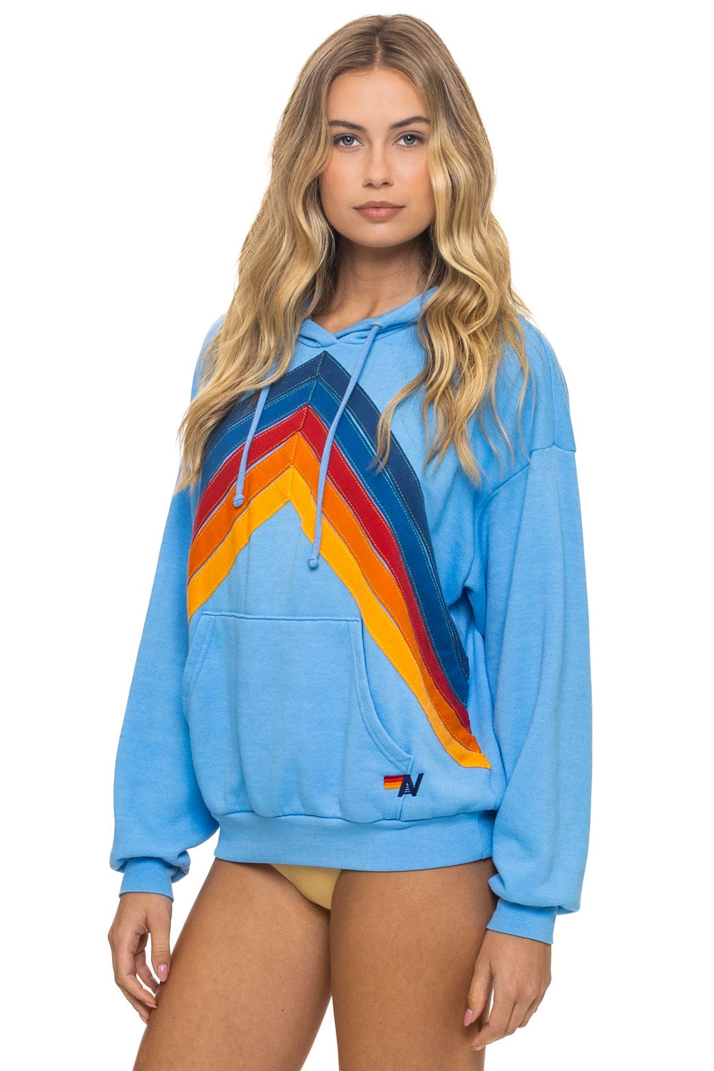 MOUNTAIN STITCH CHEVRON PULLOVER HOODIE RELAXED - SKY