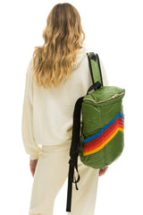 PEAK PUFFER BACKPACK - GARDEN GREEN GLOSSY